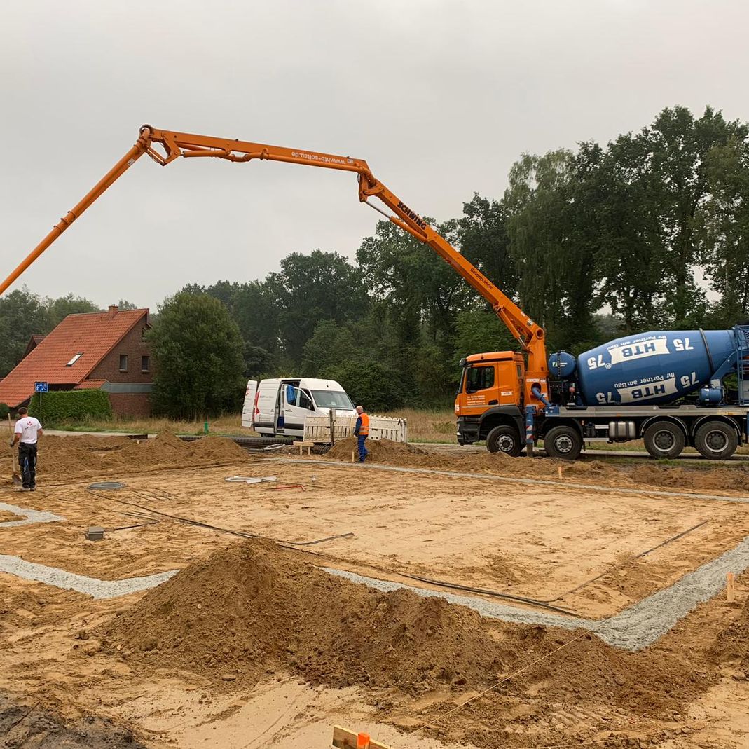 Einfamilienhaus- gebaut mit Root Hausbau - Neubau und Sanierung im Heidekreis und Umgebung Hamburg, Hannover und Bremen