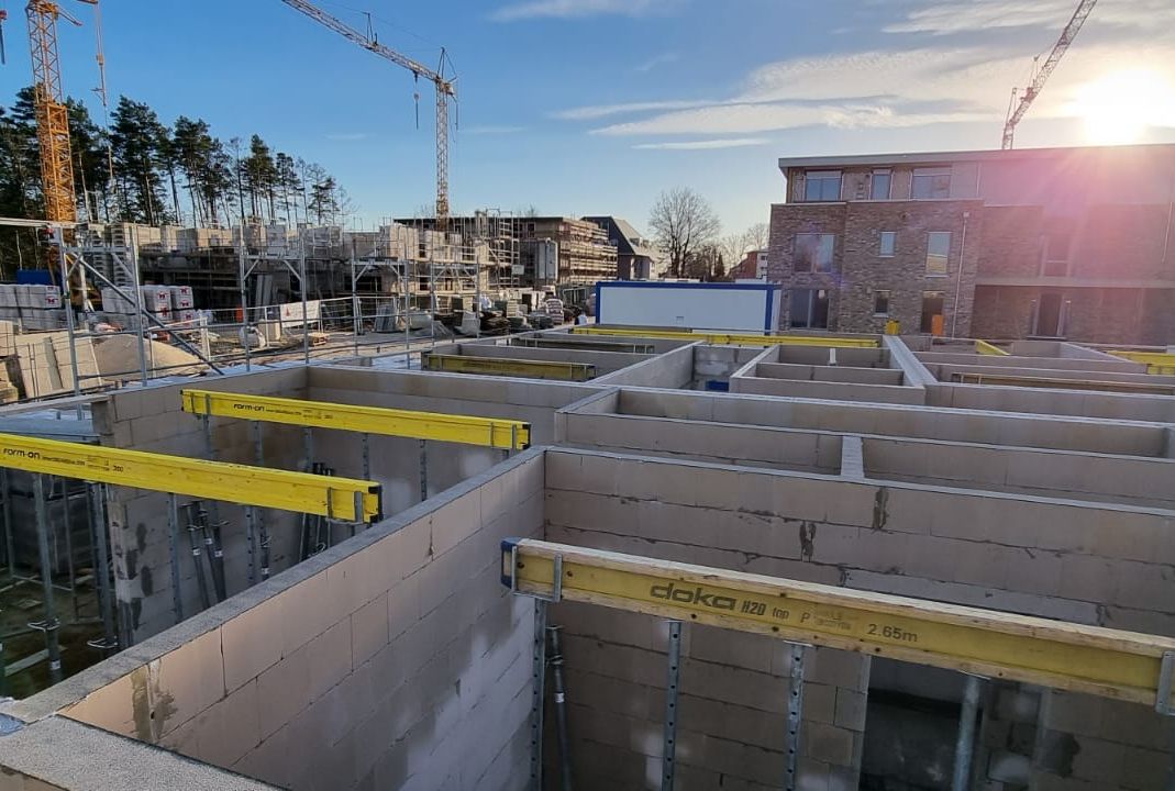 Mehrfamilienhaus - gebaut mit Root Hausbau - Neubau und Sanierung im Heidekreis und Umgebung Hamburg, Hannover und Bremen